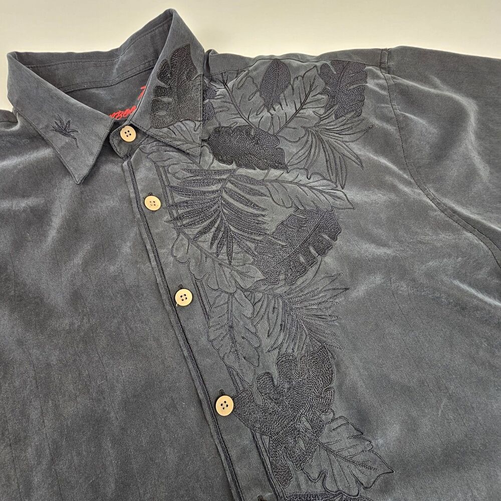 Bamboo Cay Mens L Embroidered Tropical Shirt Black Rayon Hawaiian Resort